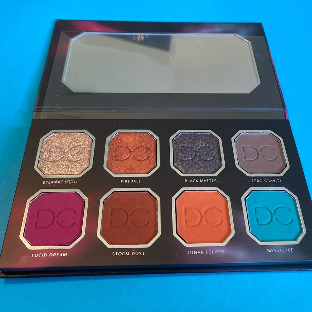 Celestial Thunder Eye Shadow Palette